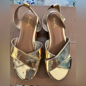 QUPID 8 Rainbow Pride Gold Platform Flatform Sandals